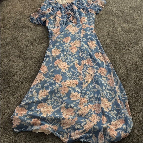 Gal Meets Glam Blue Ruffled Tiered Sundress‎ - Picture 1 of 2